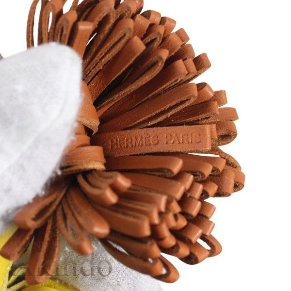  エルメス キーホルダー バッグ チャーム カルメン ウノドス ラムスキンゴールドxライム ブラウンxイエロー タッセル フリンジ キーリング シルバー金具 HERMES プレゼント ギフト キーホルダー キーリング 小物