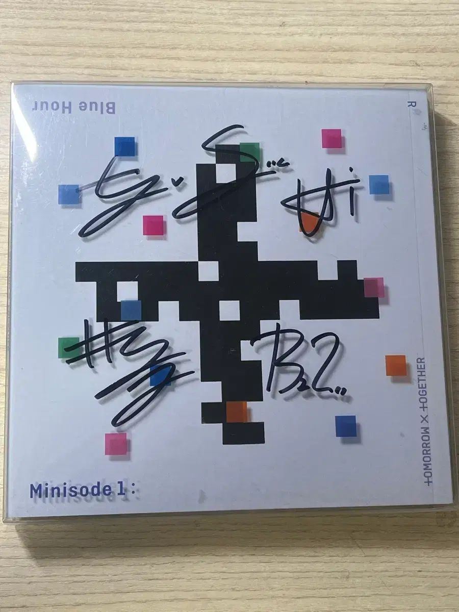 TOMORROW X TOGETHER(TXT) minisode1 : Blue Hour サイン入り アルバム