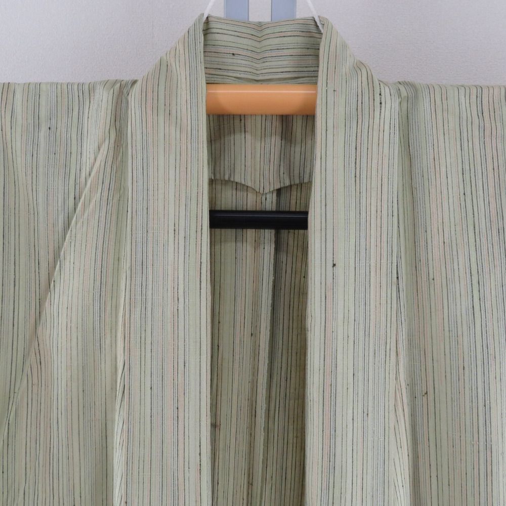 紬 着物 単衣 薄緑色 細縞模様 広衿 正絹 仕立て上がり着物 身丈150cm 
