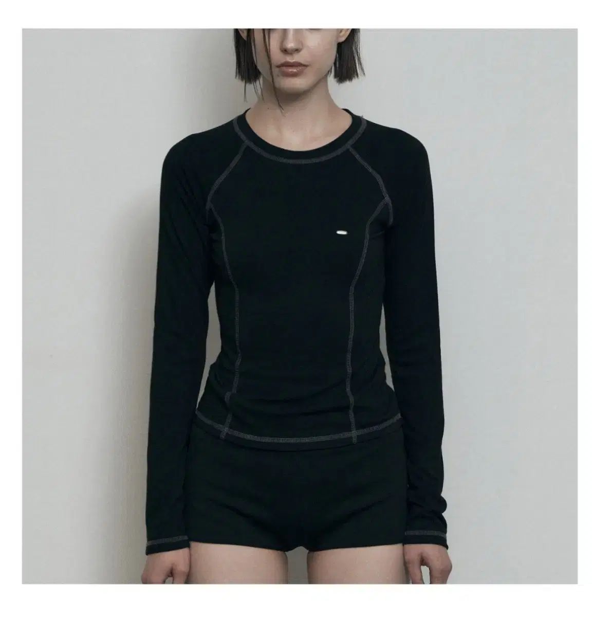 BOHEMSEO ボヘミアンソウル スポーティー ネック トップス ブラック