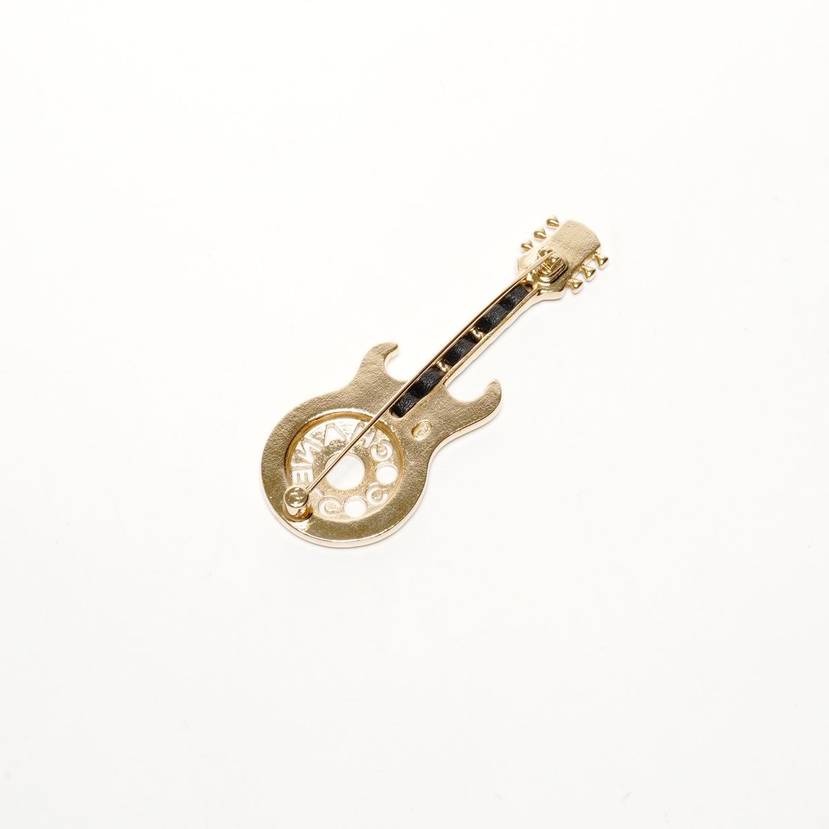CHANEL シャネル ブローチ L 24 A 2025 ギター