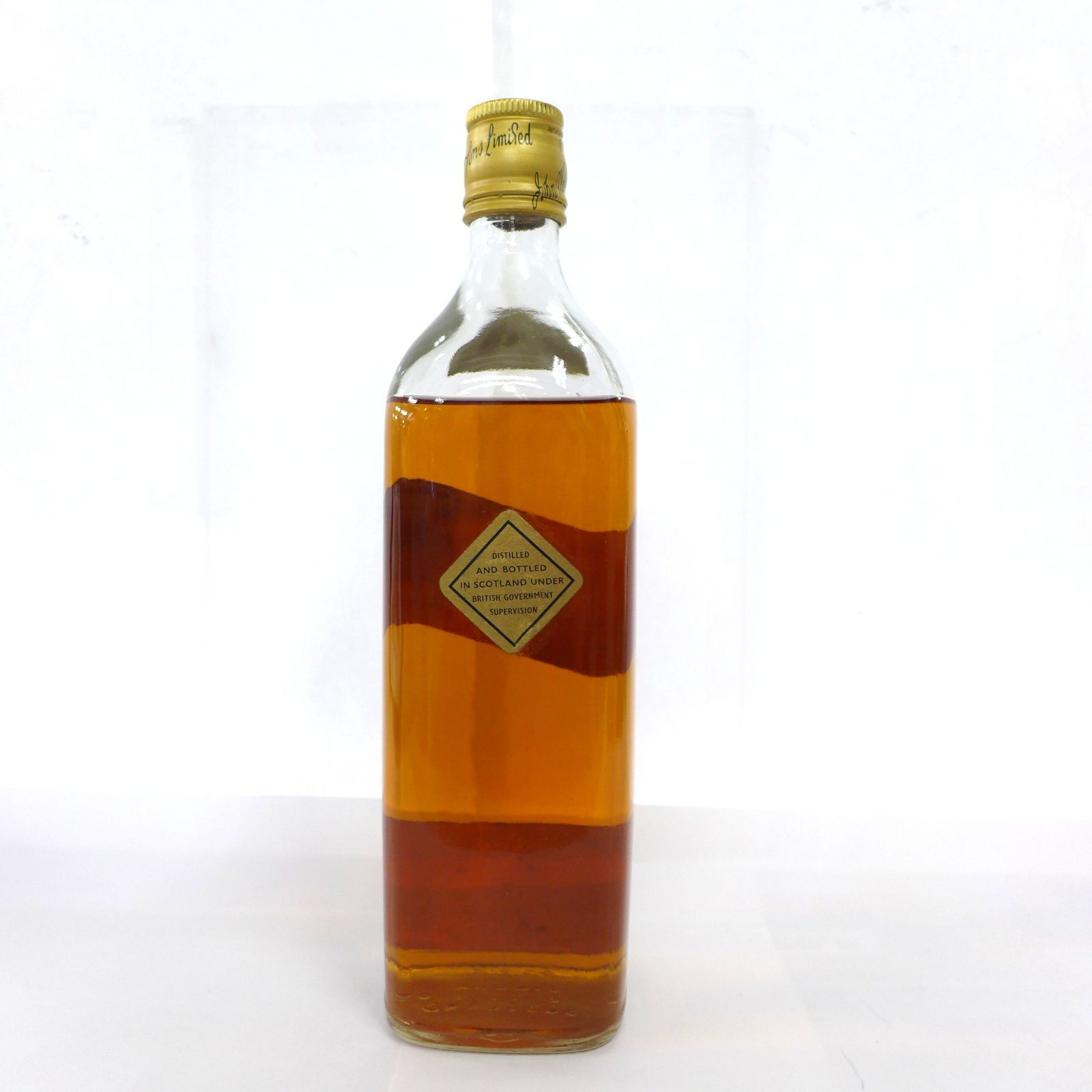 ジョニーウォーカー ブラックラベル旧ボトル 760ml 金キャップ - メルカリ