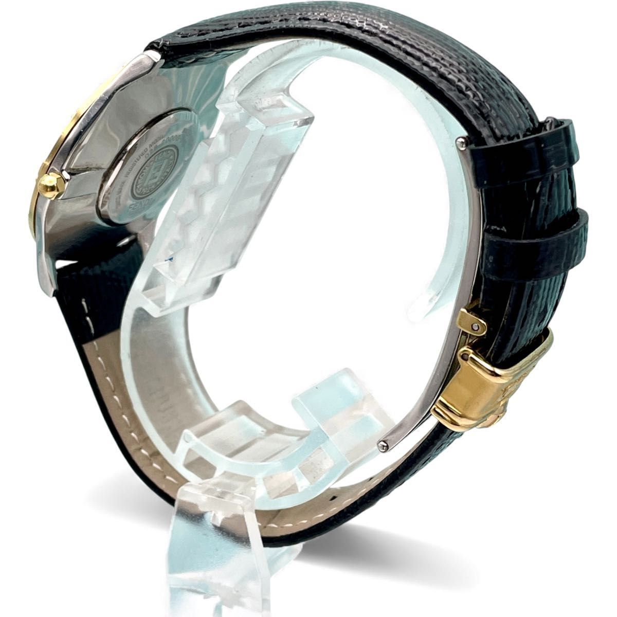 白文字盤 ゴールドベゼル