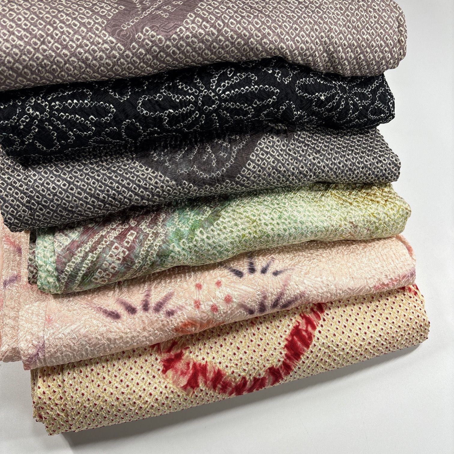 正絹絞り羽織り６枚ーまとめ売りー上質美品 絞り 6枚 正絹 羽織まとめ売り 同梱購入歓迎 リメイク用 着付け練習用