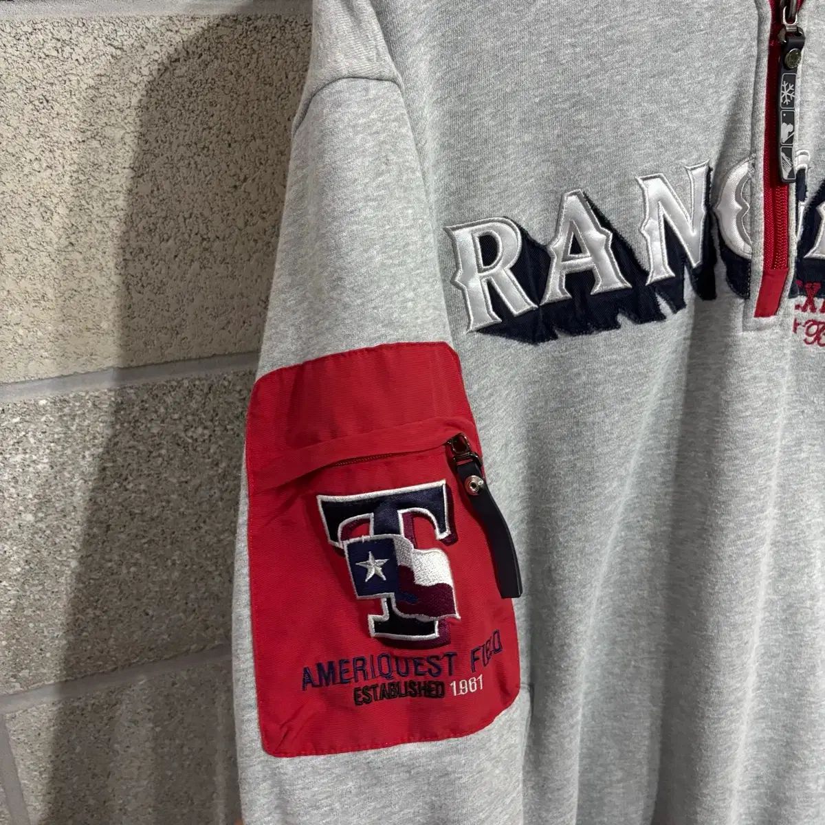 80年代後期　MLBテキサスレンジャーズ　シルバーサテンジャンパー　Lサイズ 90s USA製 STARTER “MLB DIAMOND COLLECTION” ATLANTA BRAVES サテン