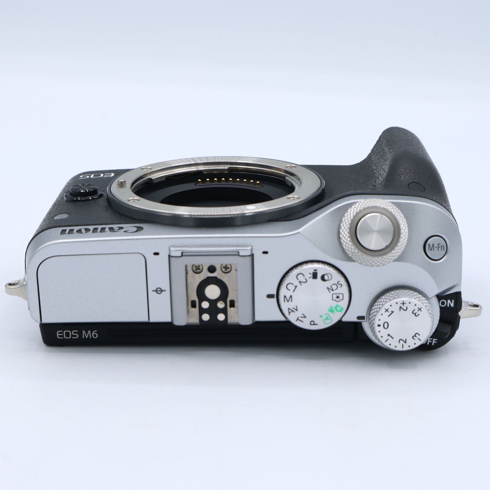 Canon キヤノン ミラーレス一眼カメラ EOS M6 ボディー シルバー