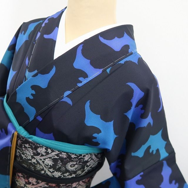 ❁tomihisa❁新品 コウモリ 着物 正絹 証紙付 仕付け糸付 トール