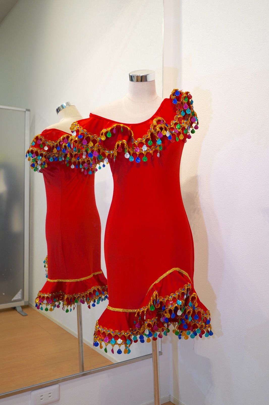 イスカンダラーニドレス