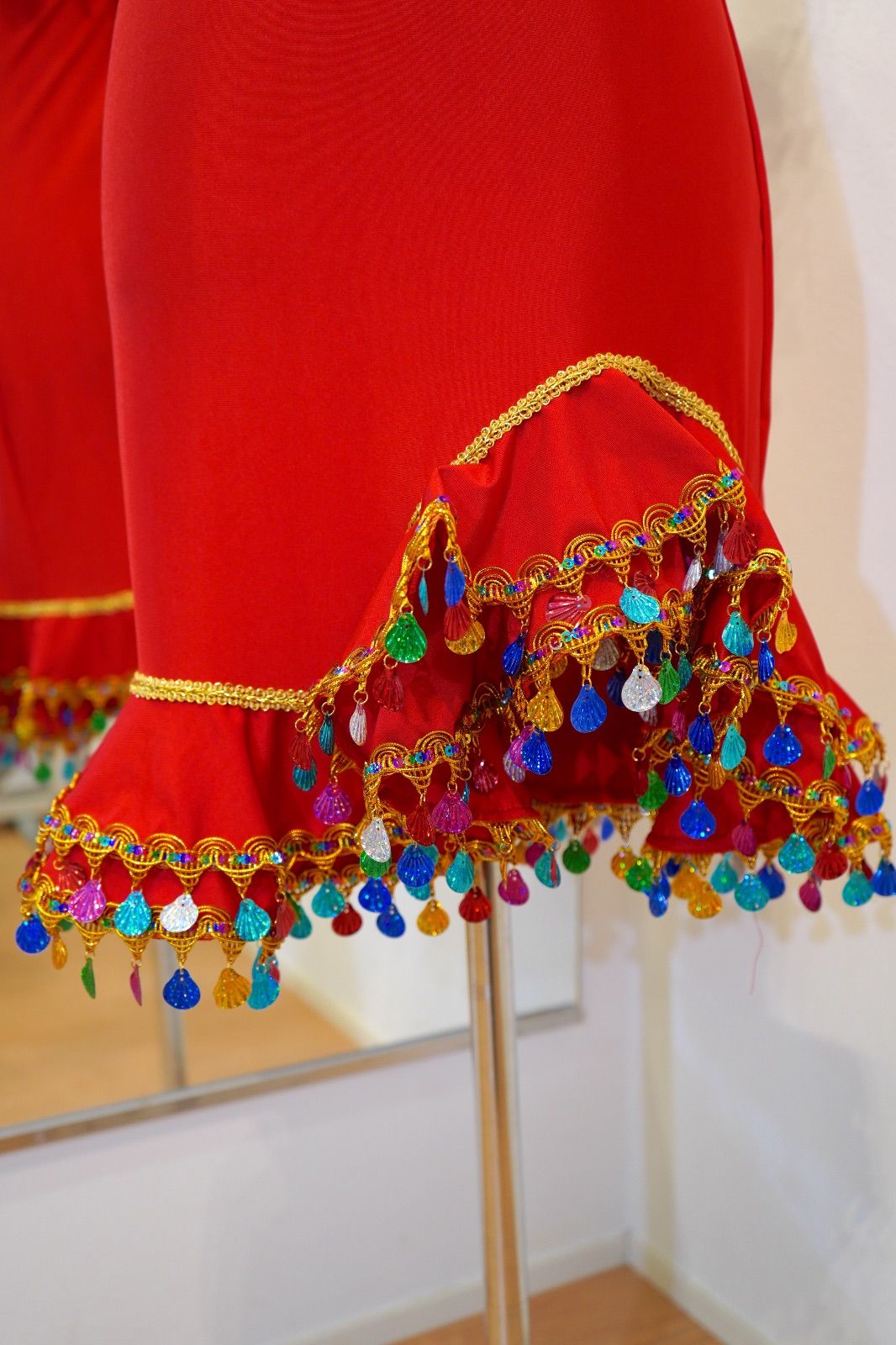 イスカンダラーニドレス 衣装