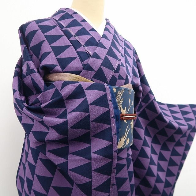 ❁tomihisa❁新品 斉藤三才 落款 幾何学模様 着物 正絹 仕付け糸付