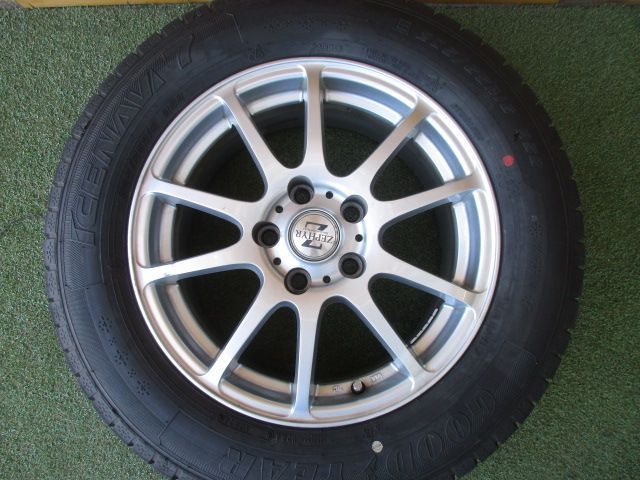 【中古】　送料込み　ゼファー　205/65R16　スタッドレスタイヤ４本SET　C28セレナ　ヤリスクロス
