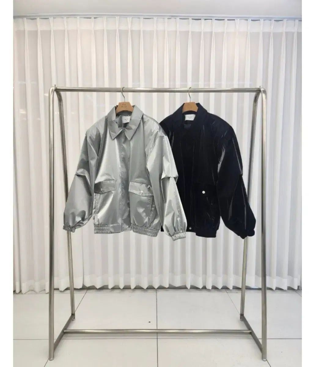 ブルゾン シルバー