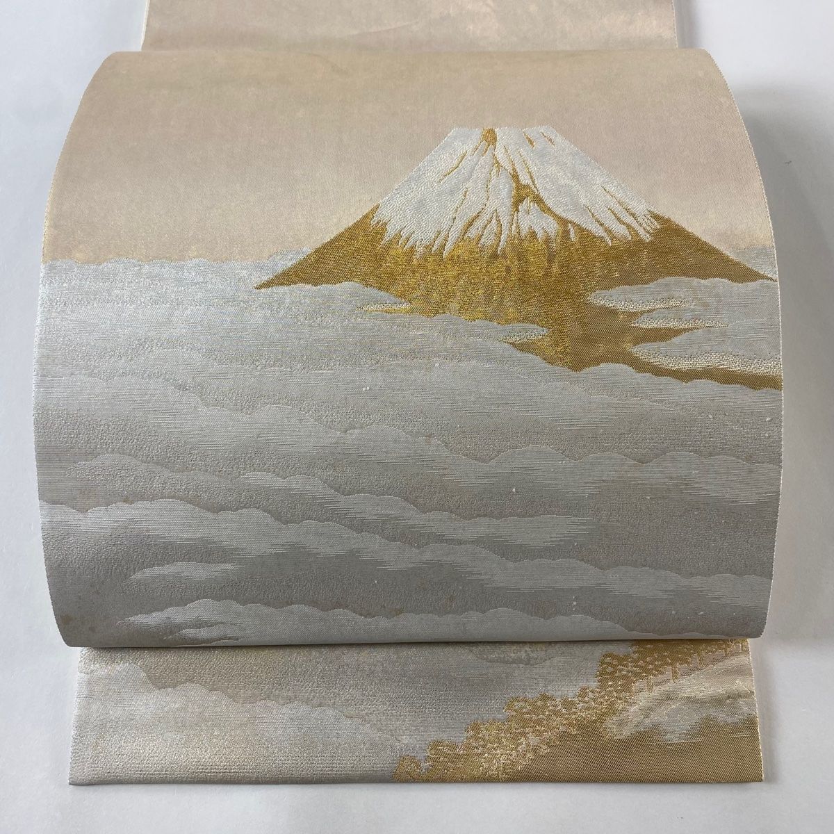 在庫一掃】 袋帯 逸品 じゅらく 落款 横山大観 朝陽霊峰 朝陽霊峰 
