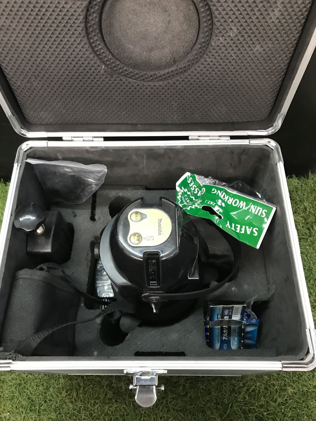 屋内屋外兼用墨出し器 自動追尾