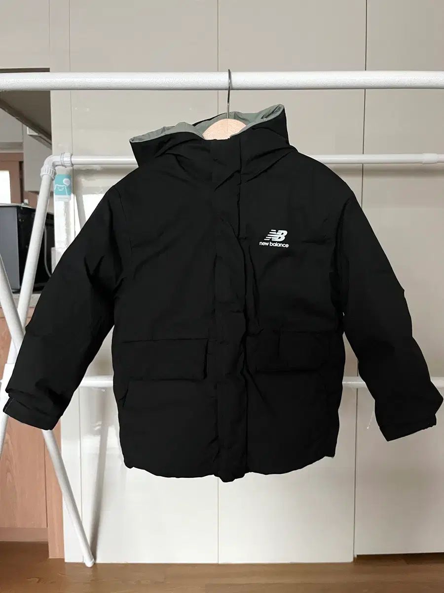 ニュー ンス キッズ リバーシブル グース ダウン 120 5歳-6歳