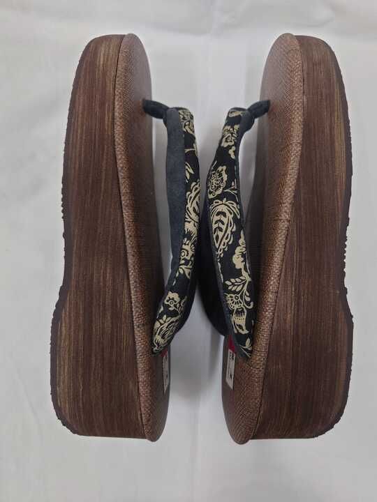  菱屋謹製 カレンブロッソ ソフト鼻緒 おしゃれ カフェ草履 Mサイズ ブラウン系 草履 和装履物