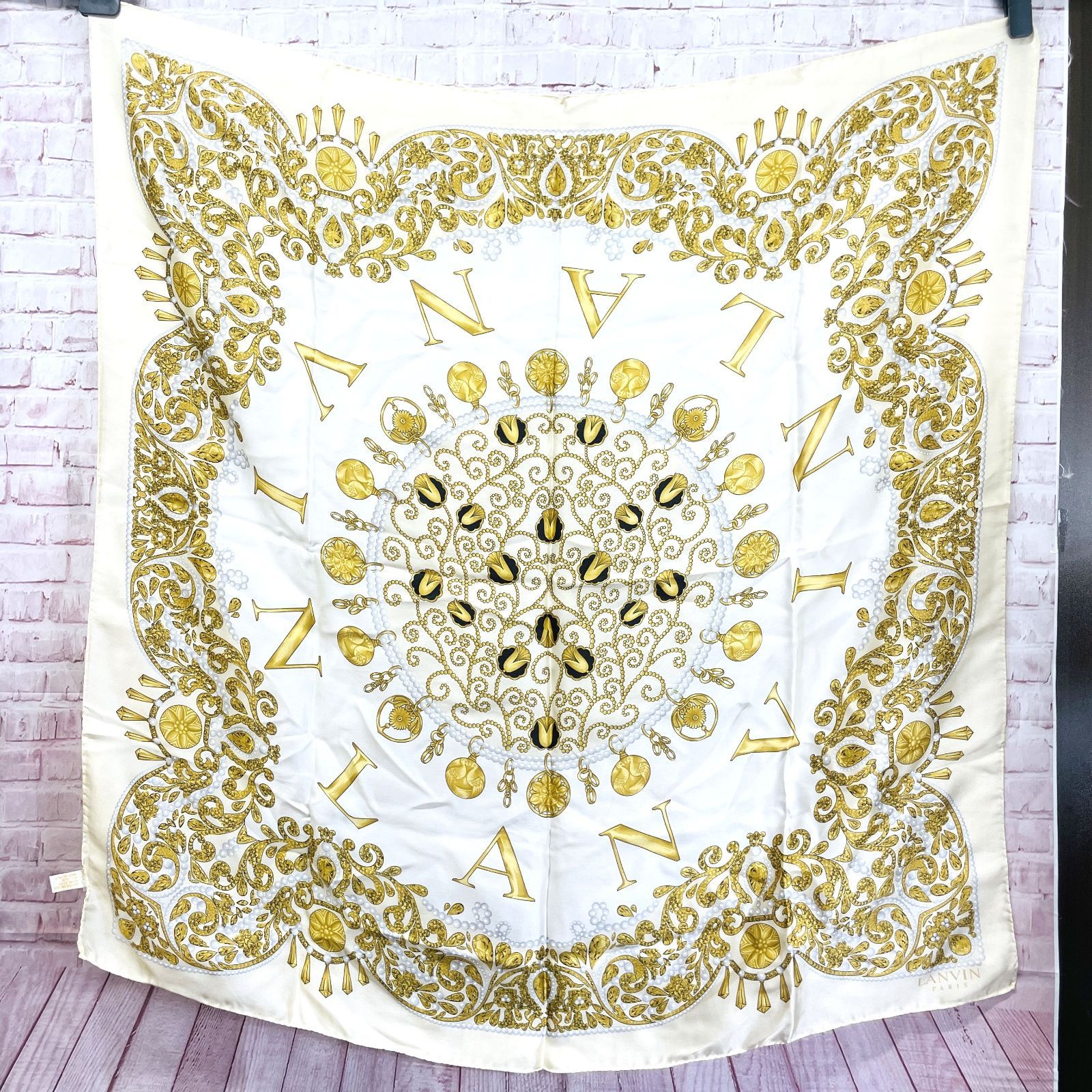 LANVIN ランバン 大判スカーフ ストール シルク ベージュ＆ゴールド