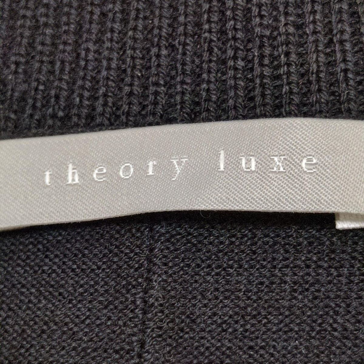 長袖カットソー