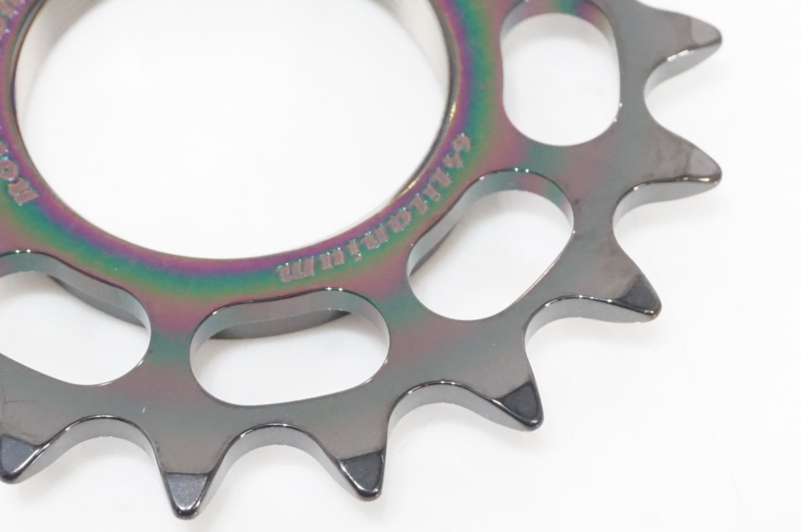 NOVACORONA 「ノバコローナ」 チタン 18T コグ / バイチャリAKIBA店