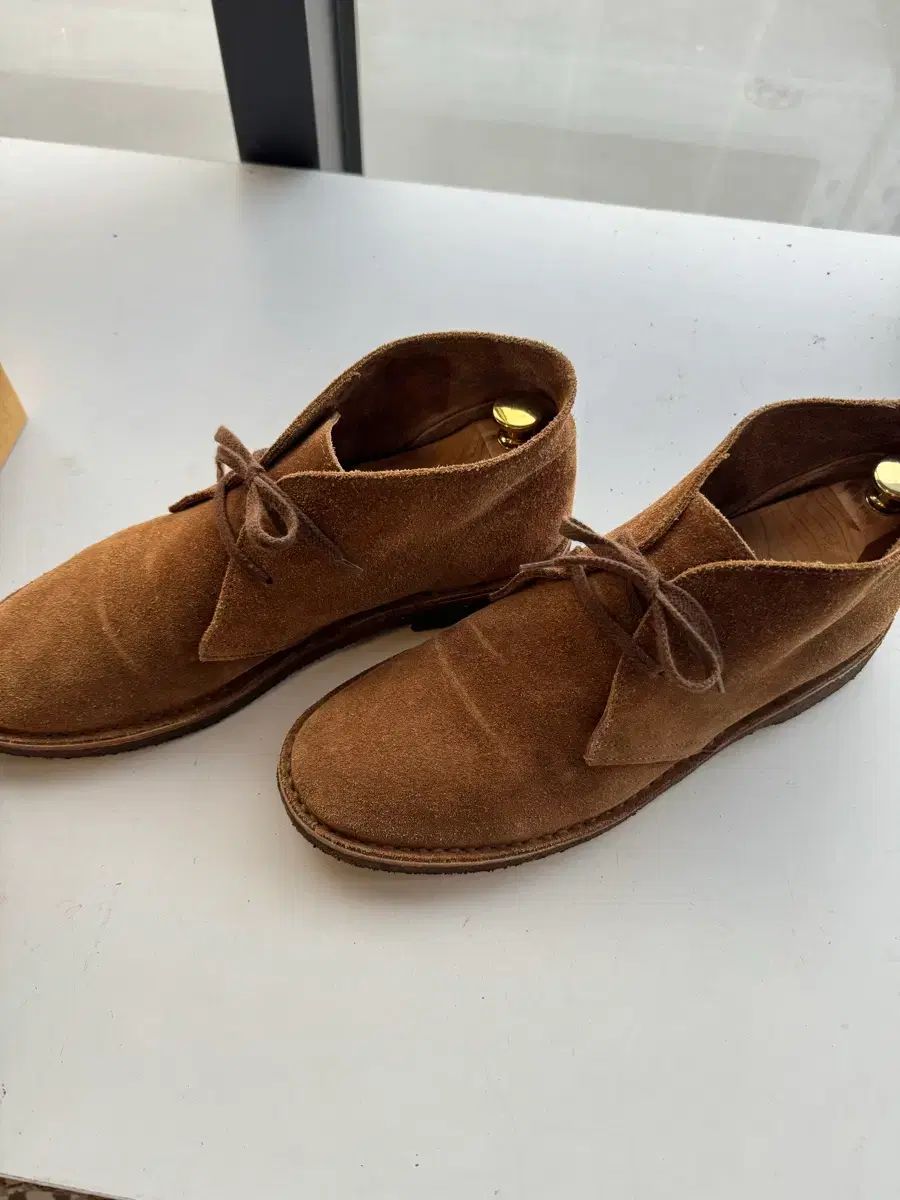 ドレイクス デザートブーツ 9 タバコ