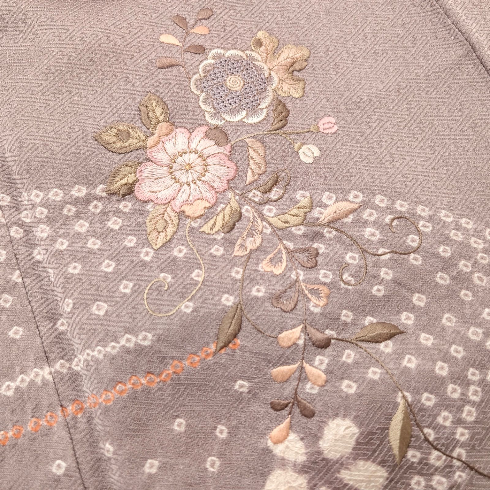 未使用品 逸品 上品 刺繍 絞り 金彩 正絹 訪問着 K1085 - メルカリ