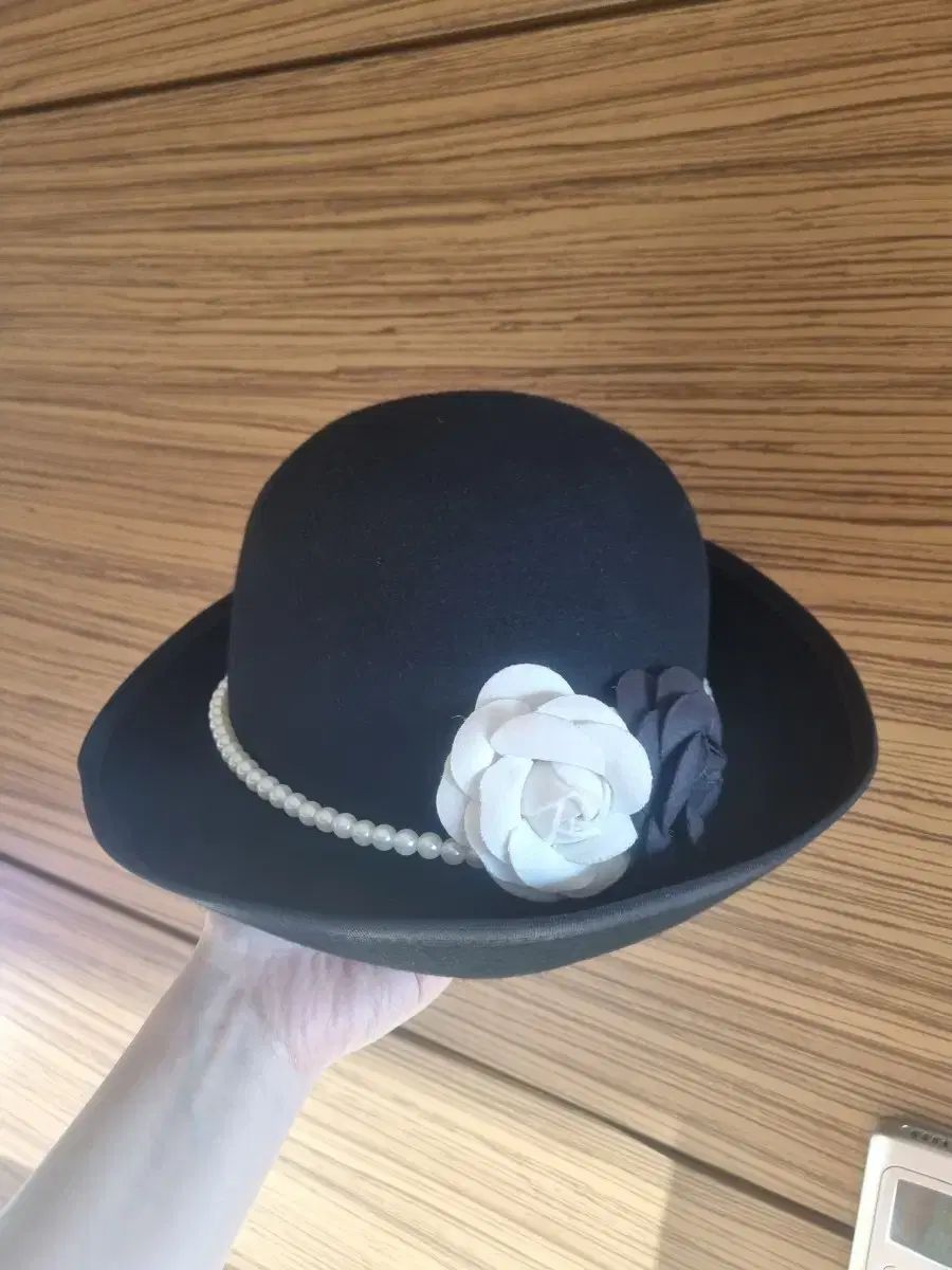 花 装飾 バケットハット ウール 帽子 ブラック
