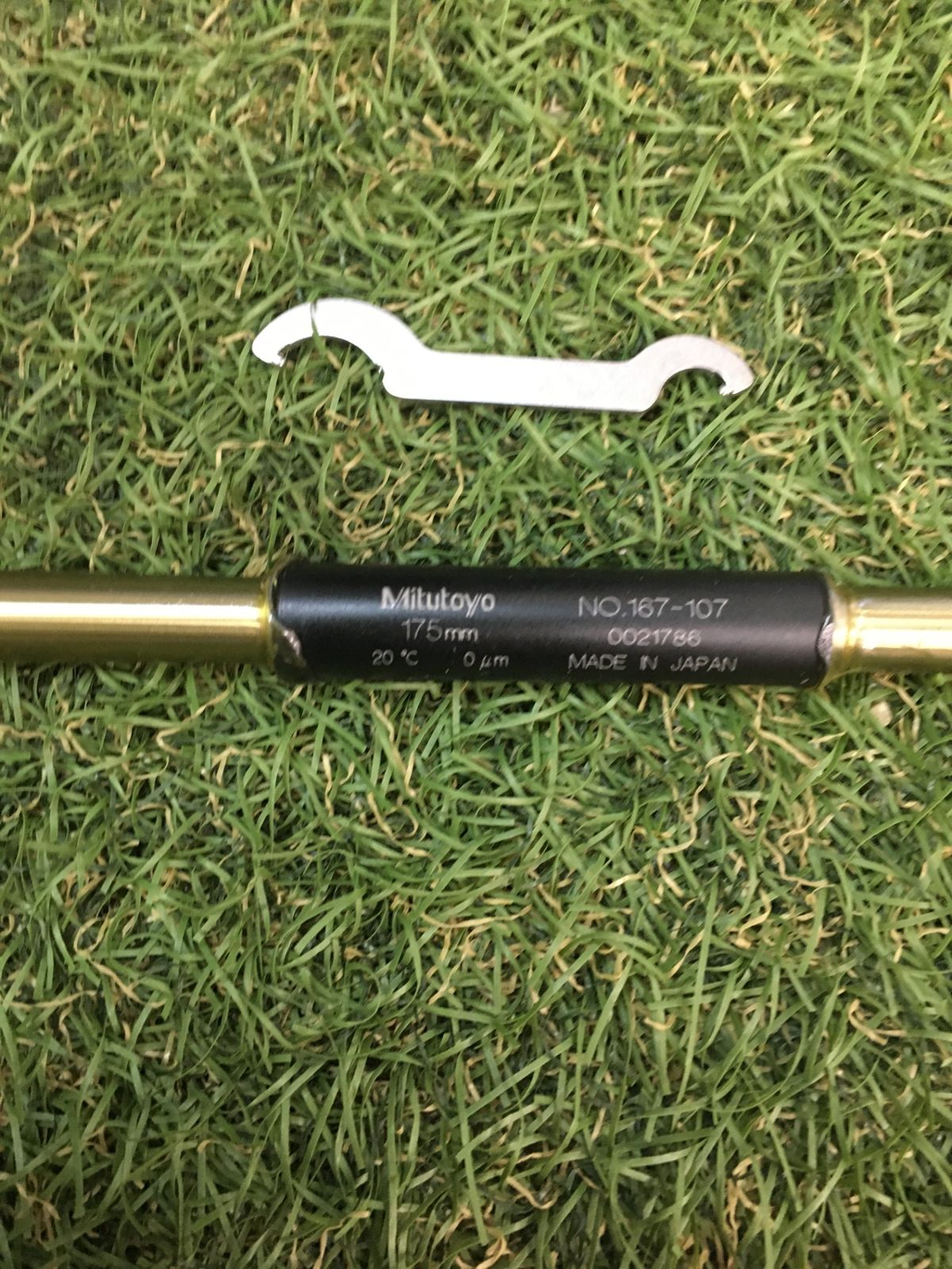 122-108 ケース割れあり