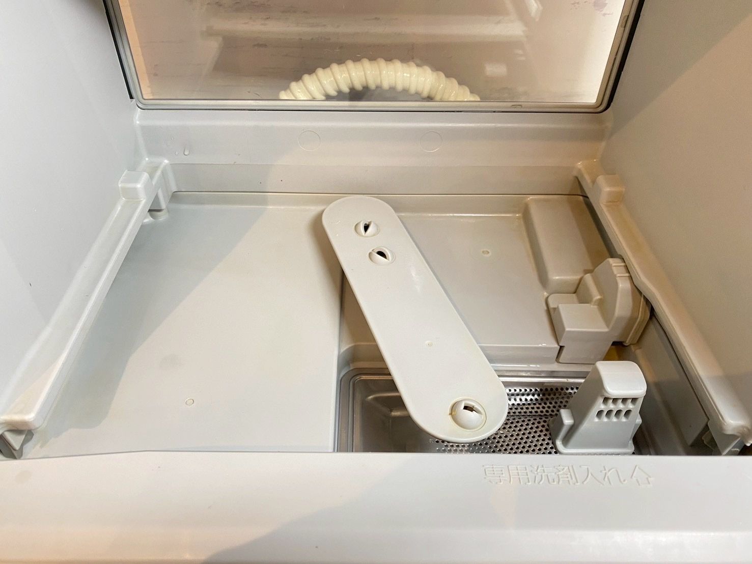 電気食器洗い乾燥機