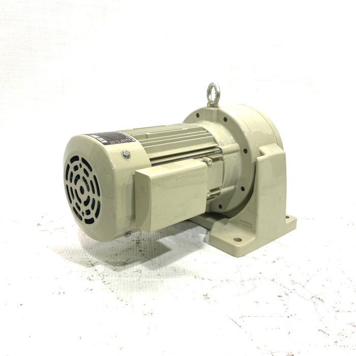 サイクロ減速機付モーター