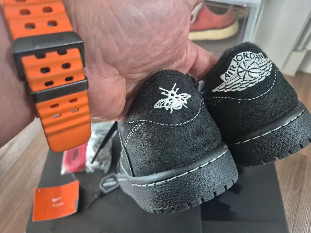 SCOTT ブラック FANDOM