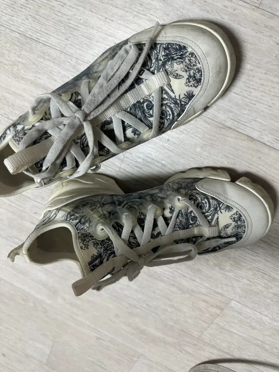 ディオール D-クリア B 1 U スニーカー トゥーイル ド ジュイ