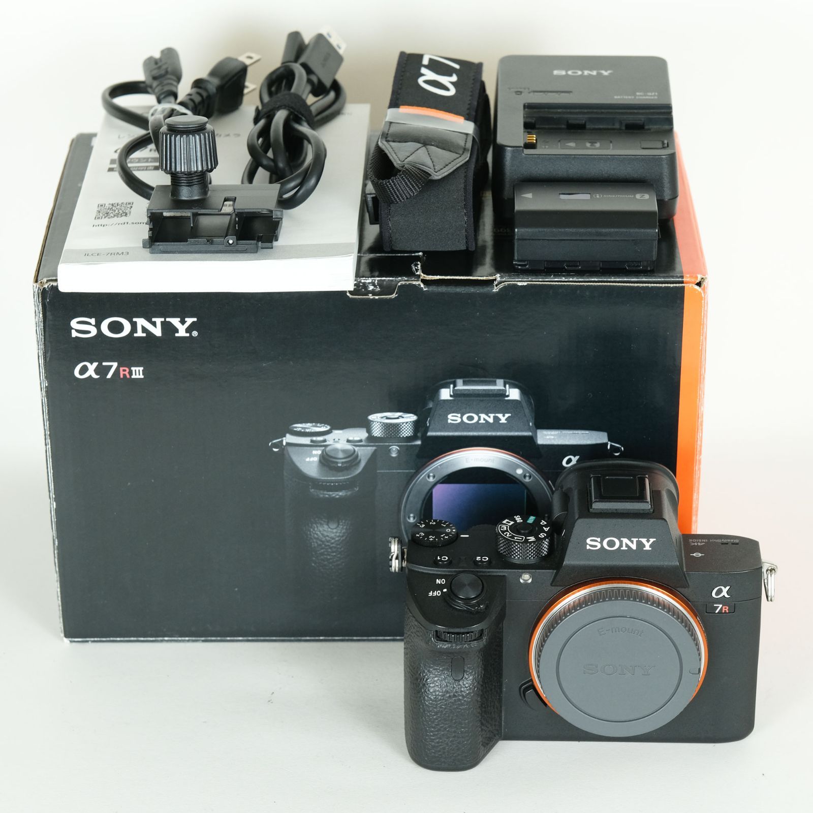 美品 | シャッター数63,600回] SONY α7R III（ILCE-7RM3） | SONY E