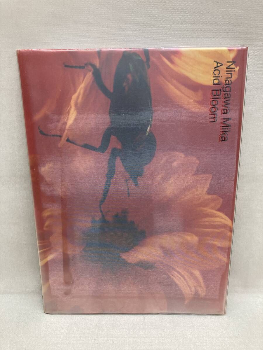 蜷川実花 写真集 アシッド・ブルーム 状態：良 - メルカリ