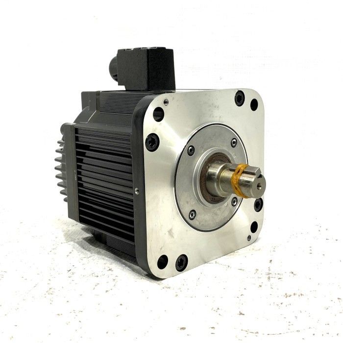 L軸サーボモーター