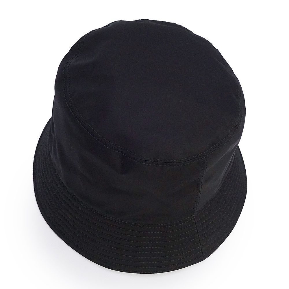 【ほぼ新品】付属品付き プラダ バケットハット Re Nylon 三角ロゴ S 極美品】PRADA プラダ バケットハット RE-NYLON 三角ロゴプレート