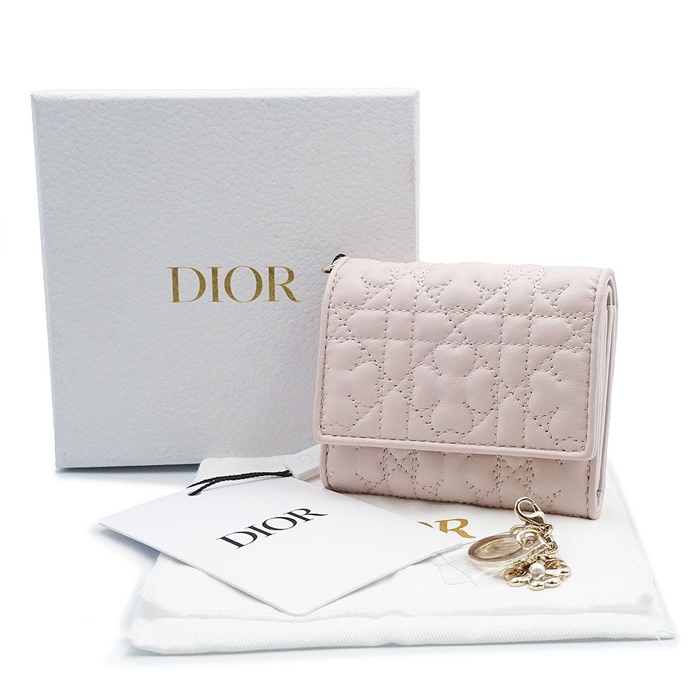クリスチャンディオール レディ ディオール Lotus ウォレット 三つ折り財布 クローバー カナージュ ラムスキン レザー ヌードピンク ゴールド金具 Christian Dior