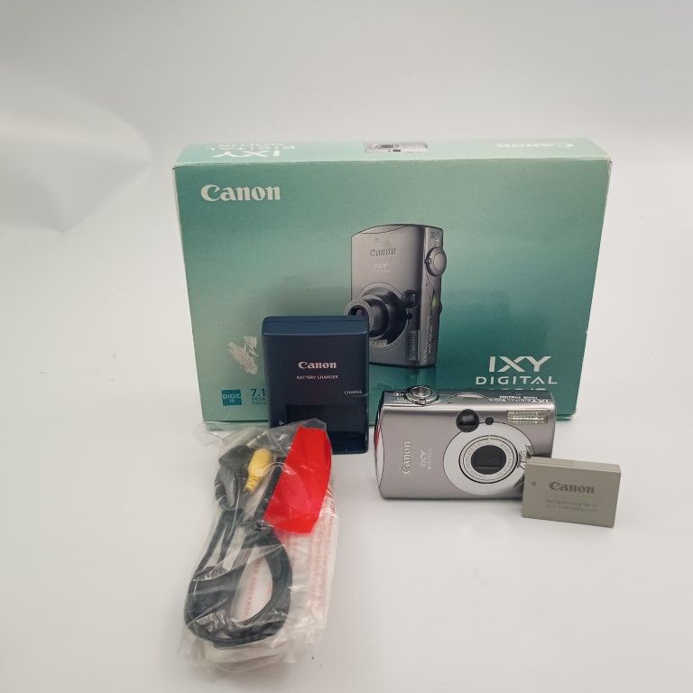 Canon IXY DIGITAL 900 IS シルバー コンパクトデジタルカメラ