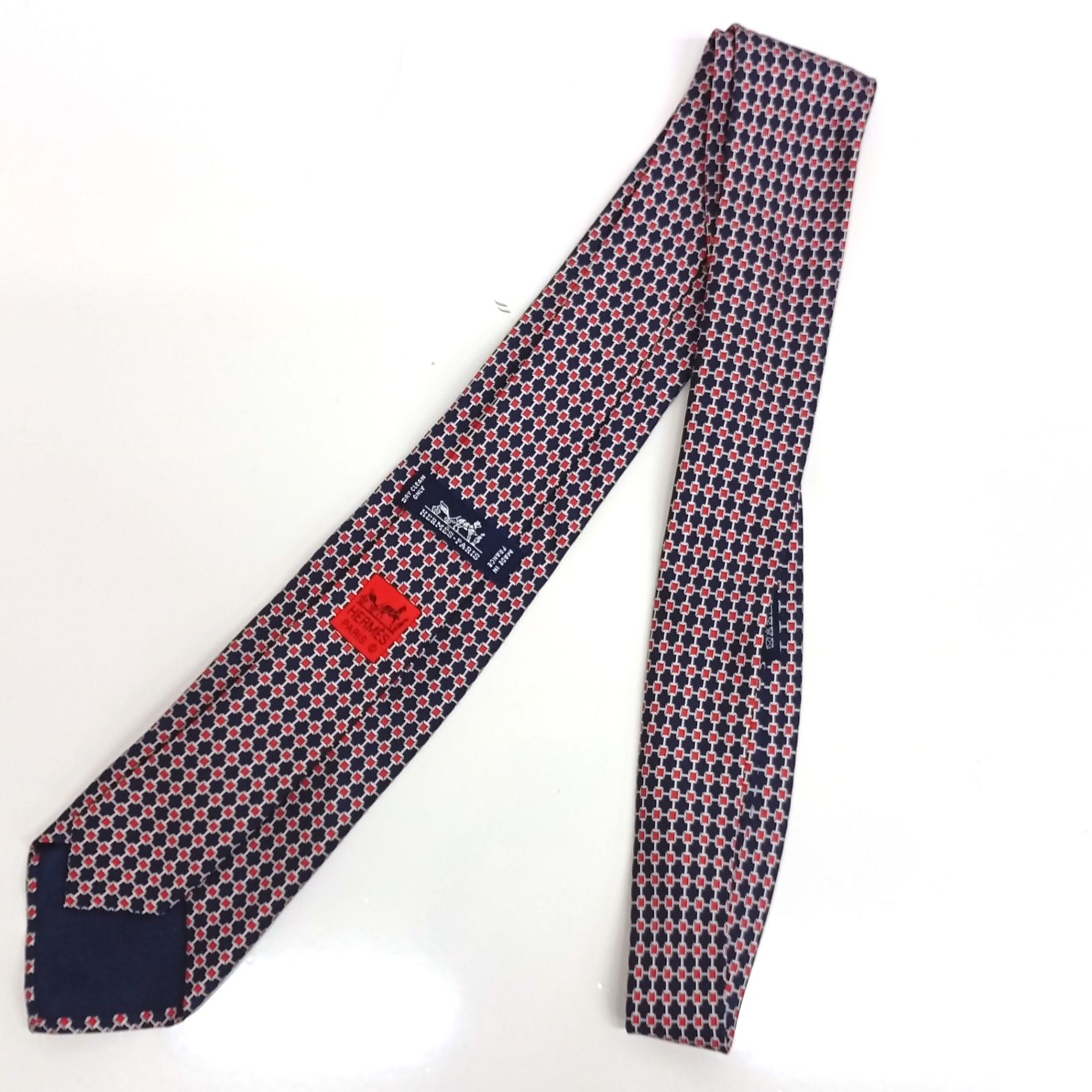 エルメス HERMES シルク100％ シルクツイルタイ ネクタイ ネイビー×レッド 樟脳臭いあり JA-25842