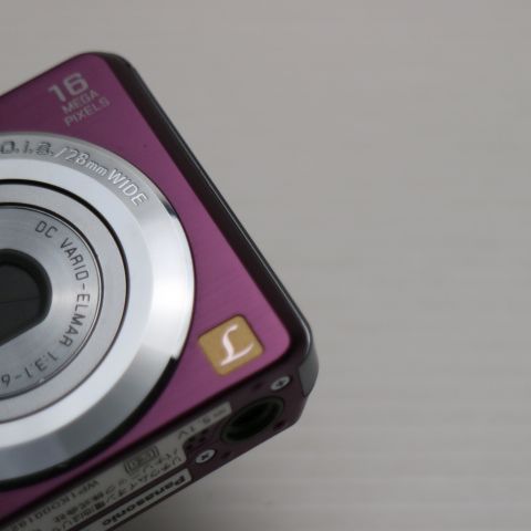 【極美品】Panasonic LUMIX FH5 DMC-FH5 デジカメ 紫 ◯ Panasonic LUMIX パナソニック ルミックス コンパクトデジタル