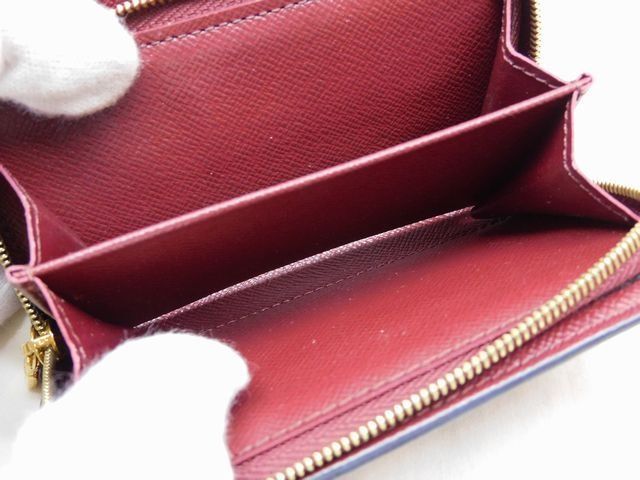 二つ折り財布 コンパクトウォレット