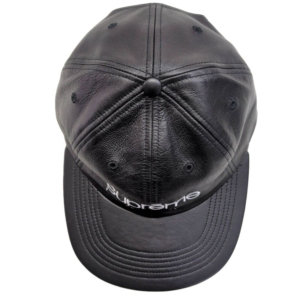 年末セール) Supreme Leather Classic Logo 6-Panel Cap シュプリーム