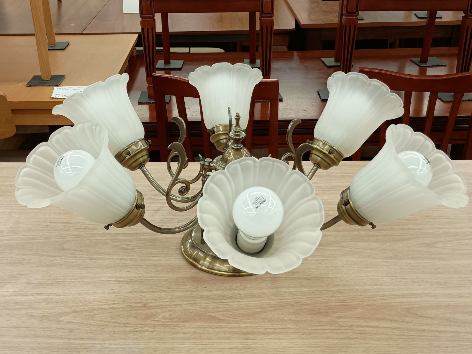 リユースの KOIZUMI シャンデリア 白熱灯器具 AA-86255 2006年製 管理1215-01