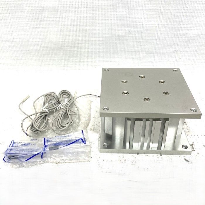 SMC シリンダー MGF 63-30-M 9 BWL