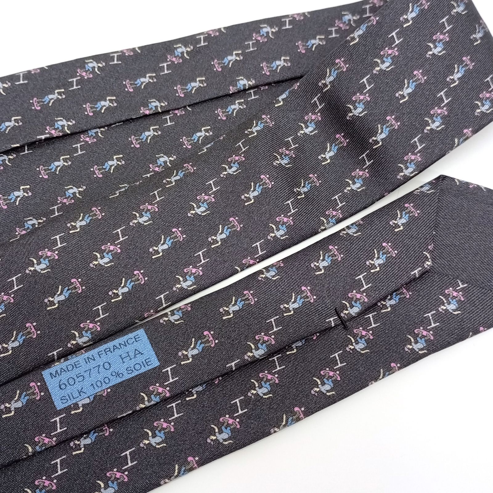 エルメス(HERMES) シルク100％ シルクツイルタイ スケボー柄 605770HA