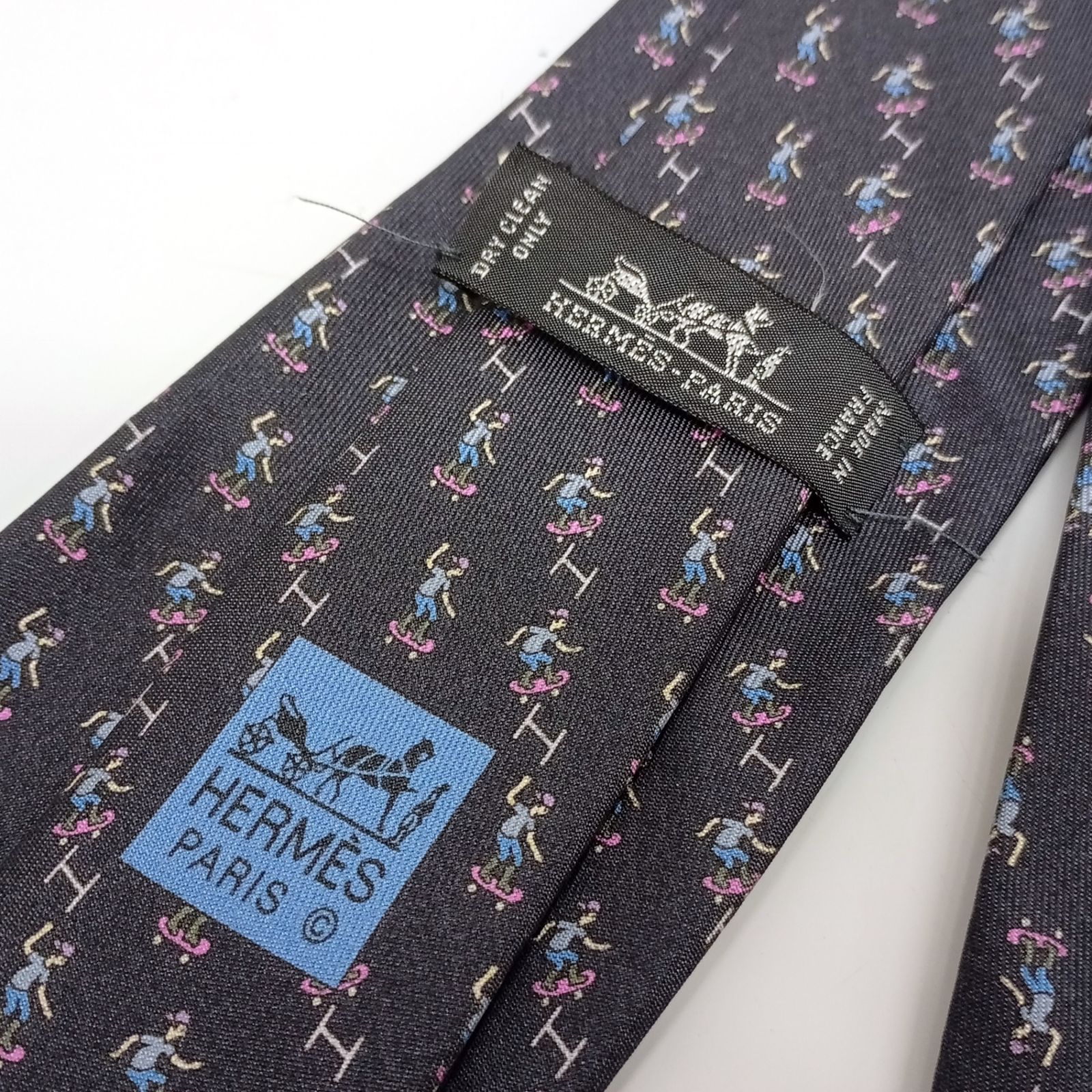 エルメス(HERMES) シルク100％ シルクツイルタイ スケボー柄 605770HA