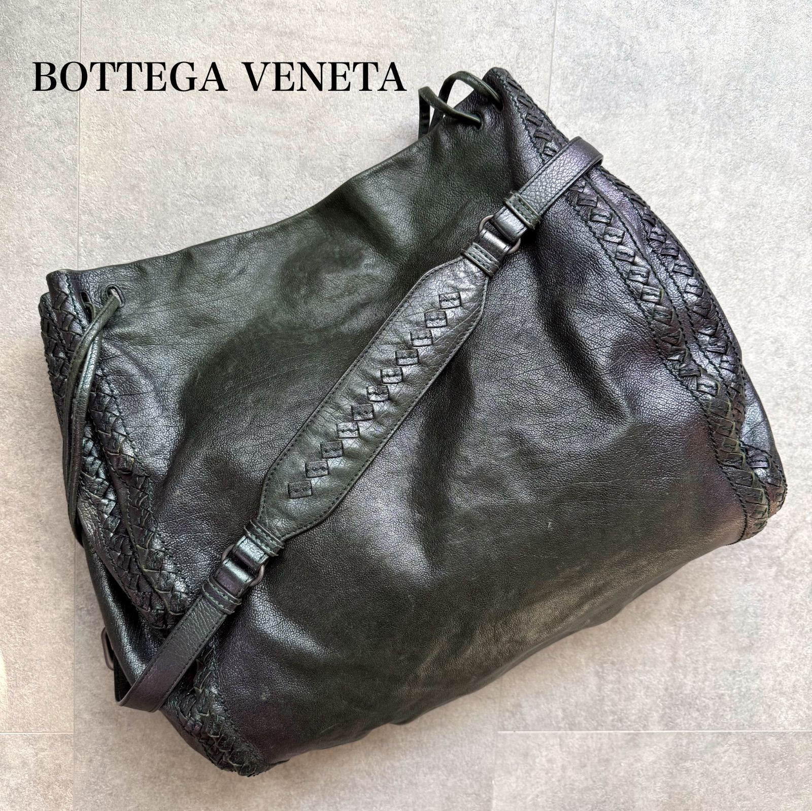 BOTTEGA VENETA ボッテガヴェネタ イントレチャート レザー ショルダー 