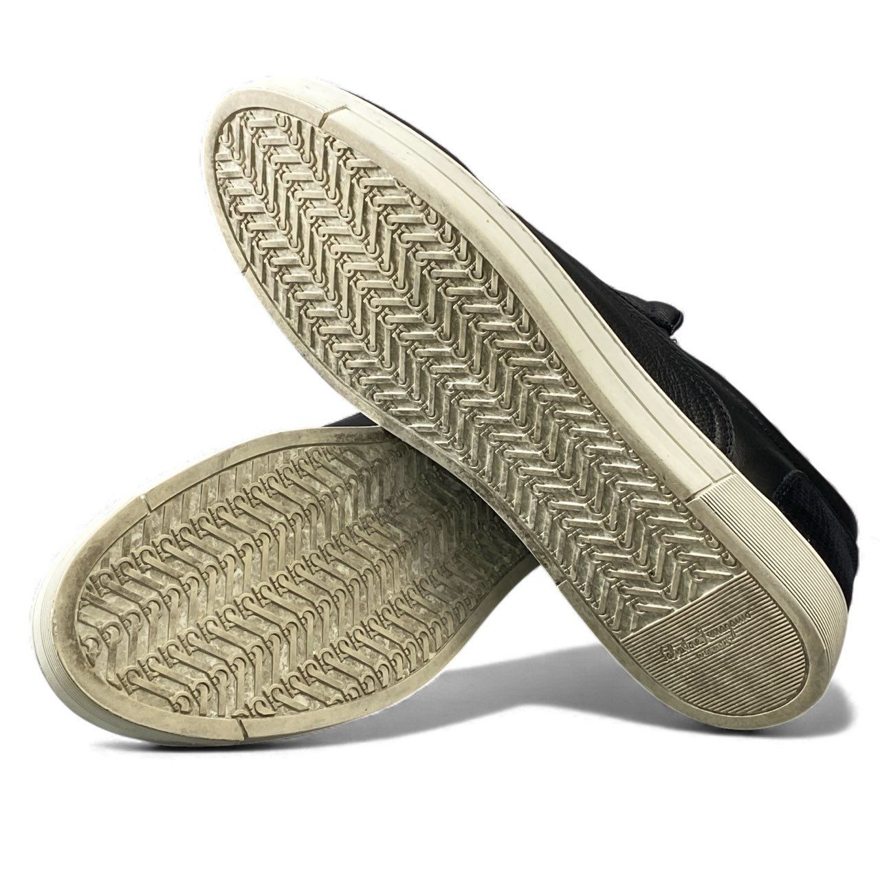 ブラック レザー