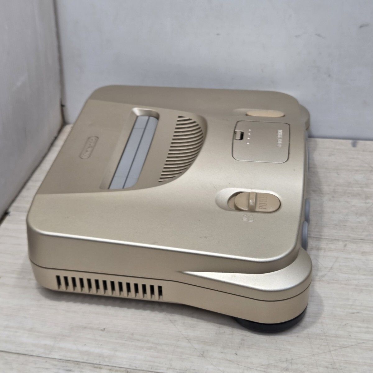 S98221 ニンテンドー64 本体 コントローラー ソフト付 NUS-001 JPN