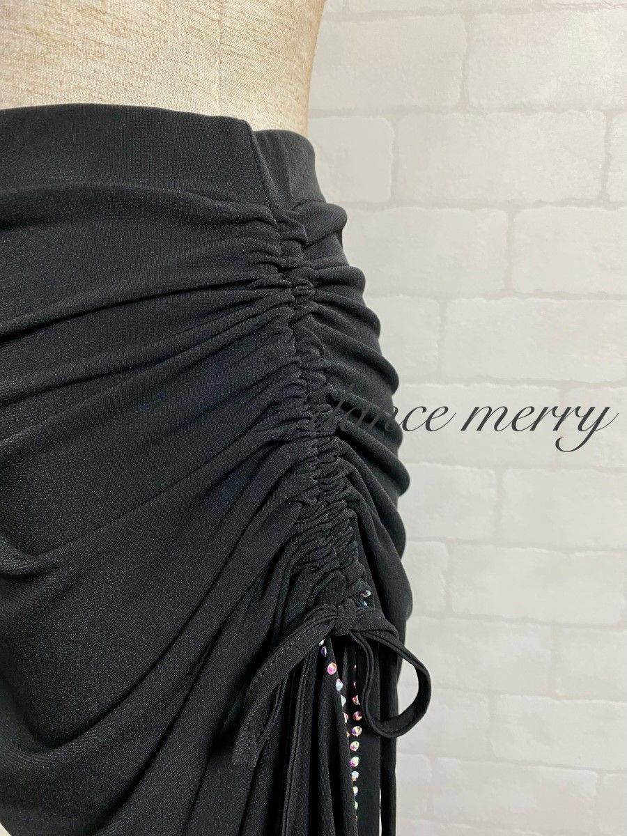 ラテン スカート