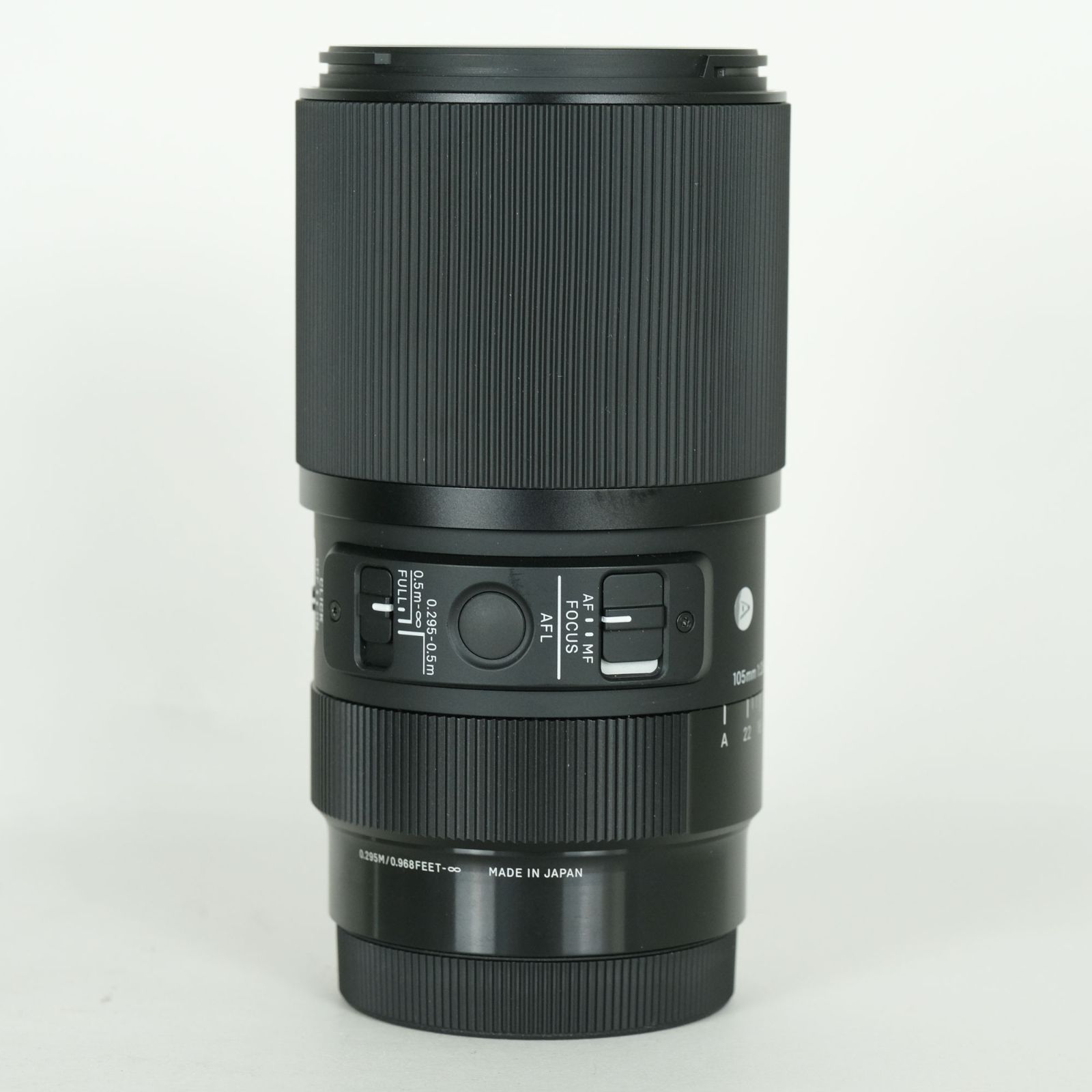 SIGMA 105mm F2.8 DG DN MACROフィルターカバー付 SIGMA 105mm F2.8 DG DN MACROフィルターカバー付 SIGMA 105mm F2.8 DG